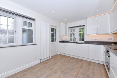 2 bedroom apartment to rent - Between Streets, Cobham, Surrey, KT11