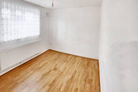 3 bedroom flat for sale, Woodberry down, Manor House, Hackney, London N4