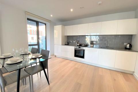 1 bedroom apartment to rent, Fairwater House, 1 Bonnet Street E16 2SY