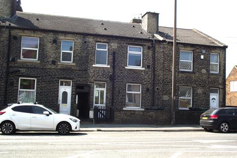 2 bedroom terraced house to rent, New Hey Road, Huddersfield HD3