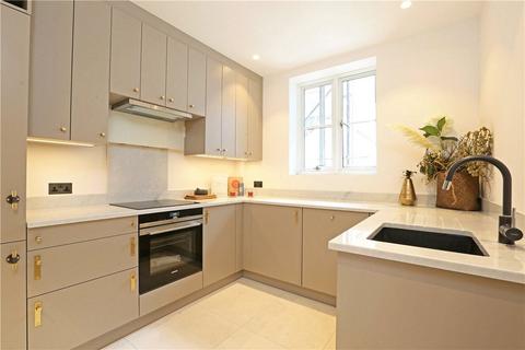 1 bedroom apartment to rent, Chesterfield House, South Audley Street, London, W1K