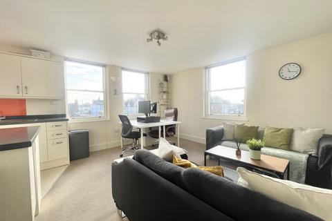 1 bedroom flat for sale, Queens Road, St.Thomas, EX2