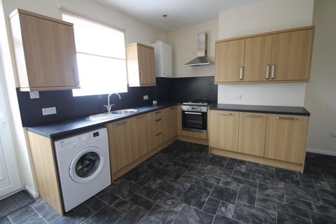 3 bedroom semi-detached house to rent, Bennett Street, Kimberworth