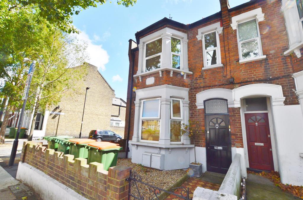 Barking Road, Plaistow, London, E13 8HJ 2 bed flat for sale £300,000