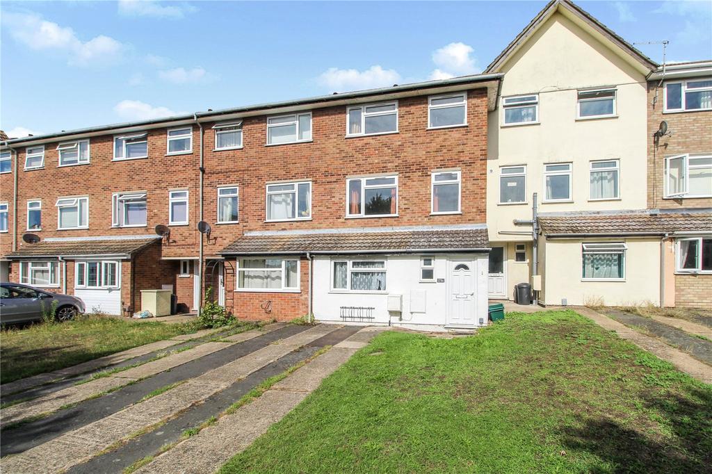 St Andrews Avenue, Colchester, Essex, CO4 4 bed terraced house £280,000