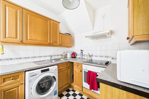 2 bedroom apartment for sale, Chestnut Court, Vicarage Road, Bristol, BS13