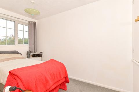 2 bedroom terraced house for sale, Bingley Close, Snodland, Kent