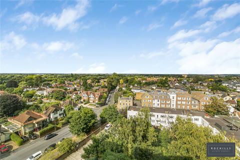 2 bedroom apartment for sale, Wellington Close, WALTON-ON-THAMES, Surrey, KT12