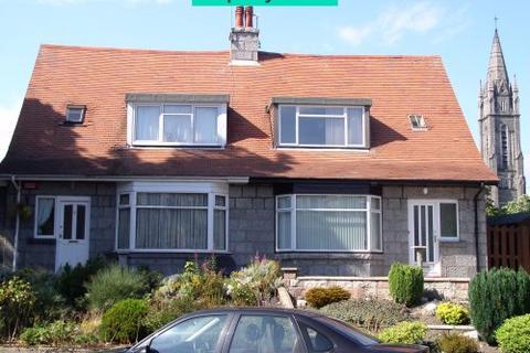 3 bedroom semi-detached villa to rent, Albert Terrace Gardens, Albert Terrace, Aberdeen, AB10 1XW