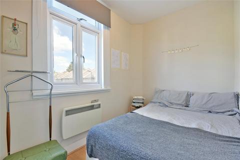 1 bedroom flat to rent - Ashenden Road, Homerton, E5