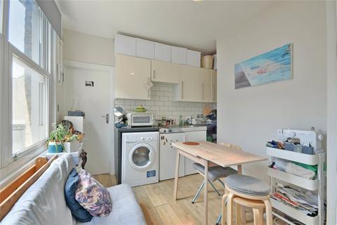 1 bedroom flat to rent - Ashenden Road, Homerton, E5