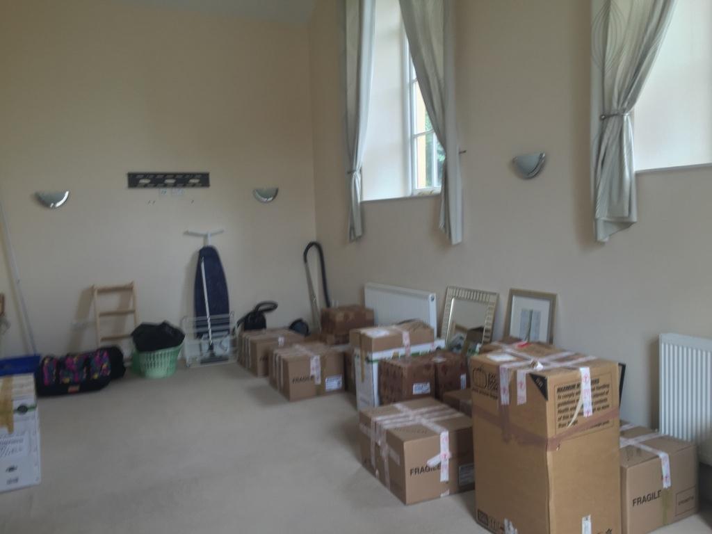 Morris Street, Morriston, Swansea 2 bed apartment to rent £950 pcm (£