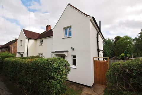 4 bedroom semi-detached house to rent - Southway