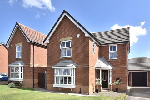 3 bedroom detached house for sale, Yew Tree Lane, Leeds, West Yorkshire