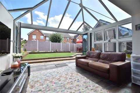 3 bedroom detached house for sale, Yew Tree Lane, Leeds, West Yorkshire