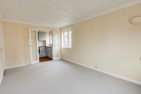 1 bedroom retirement property for sale - Balmoral Road, Westcliff-on-Sea