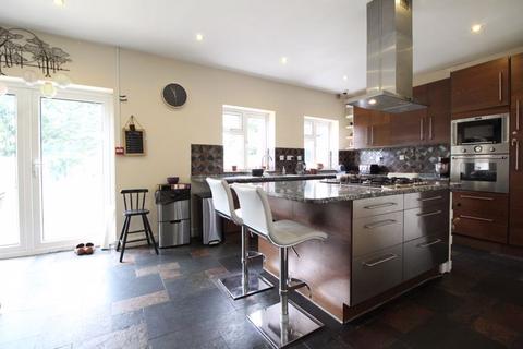 7 bedroom detached house for sale, IMMENSE FAMILY HOME on Blundell Road