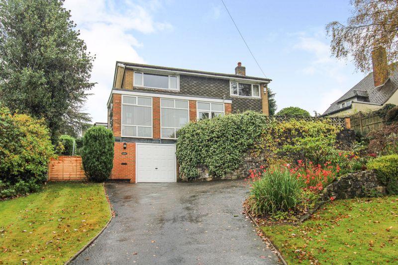 Cheddleton Road, Birchall, Leek, Staffordshire, ST13 5QZ 4 bed detached
