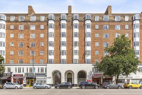 1 bedroom flat to rent, Latymer Court, Hammesrsmith Road, Hammersmith, W6