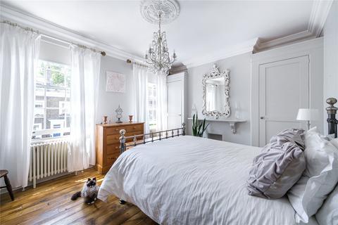 13 Rees Street, London, N1 7AR