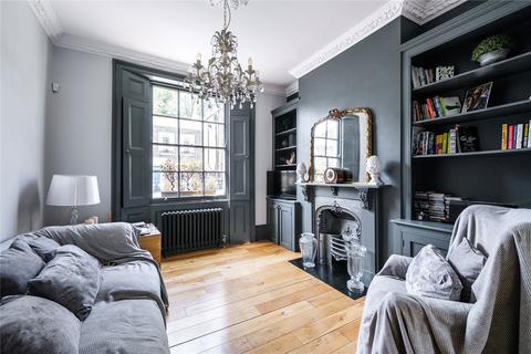 13 Rees Street, London, N1 7AR