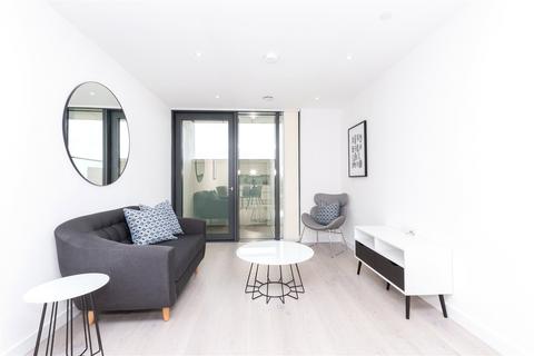 1 bedroom apartment to rent, City North Place, London, N4