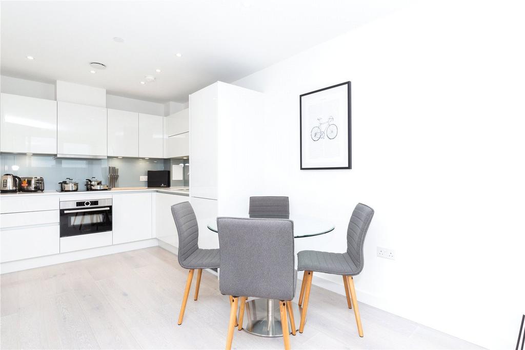 Kitchen Dining Area