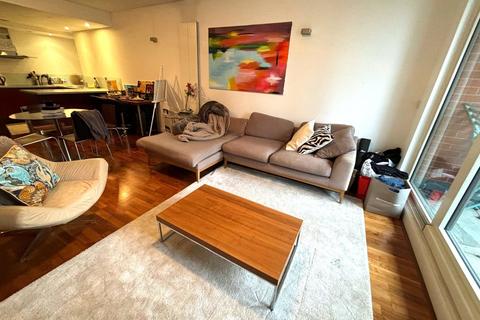 undefined, Leftbank, Spinningfields, Manchester, M3