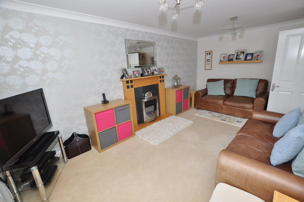 65 Maes Y Wennol, Pentremeurig, Carmarthen SA31 3EA 4 bed detached
