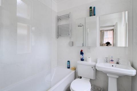 2 bedroom apartment to rent, 76 Carter Lane, London EC4V