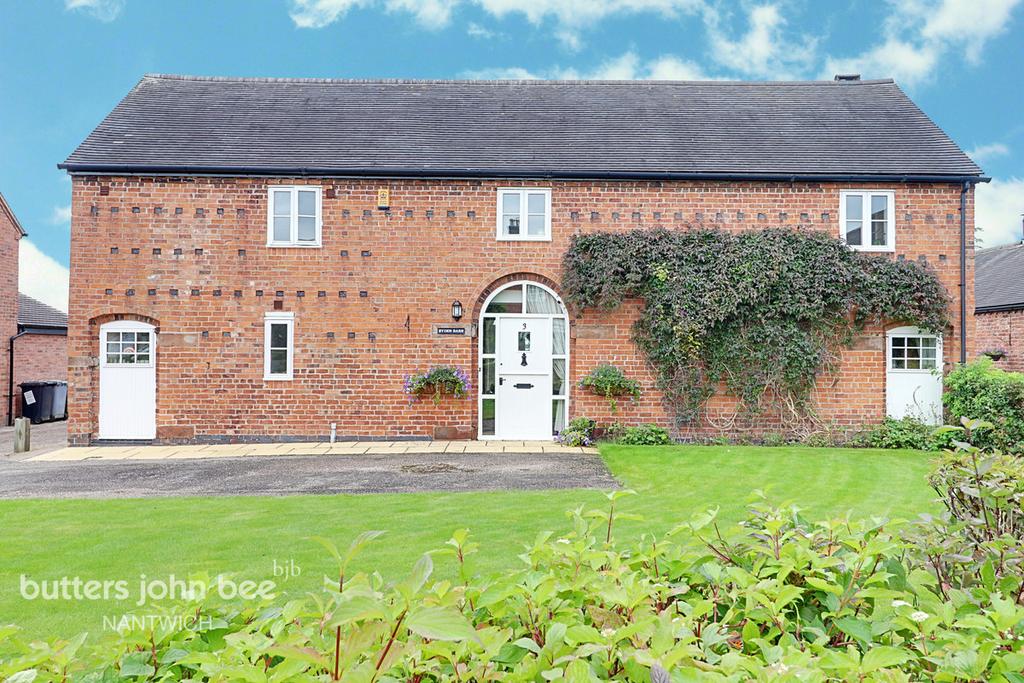 Wood Farm Drive, CREWE 4 bed barn conversion £525,000