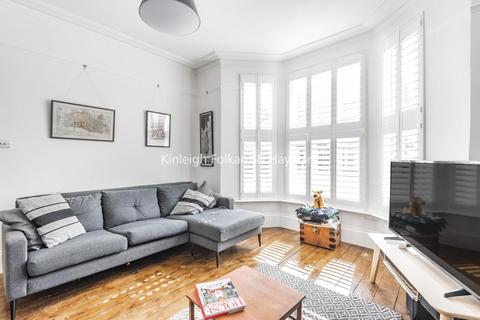 85 Arngask Road, London, SE6 1XZ