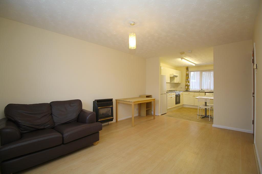 Living Area (Main)