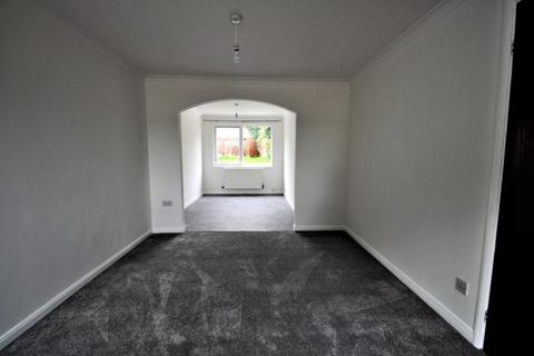 3 bedroom terraced house to rent, Ravenswood Avenue, Liberton, Edinburgh, EH16