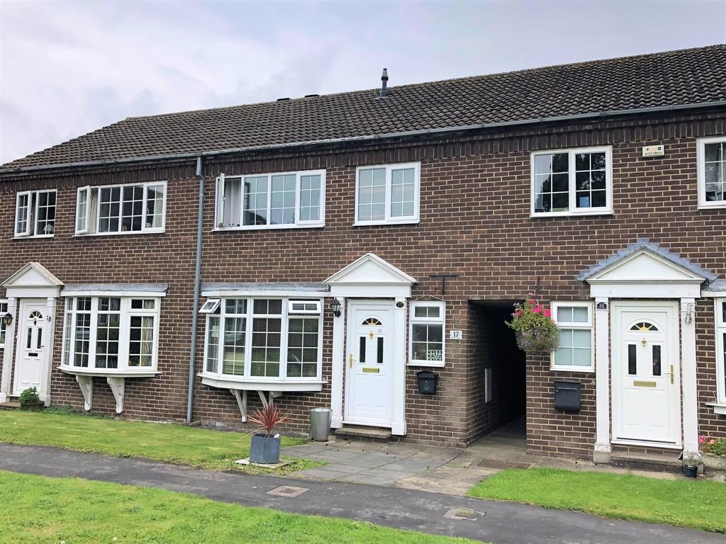 Croft Court 3 bed terraced house £250,000