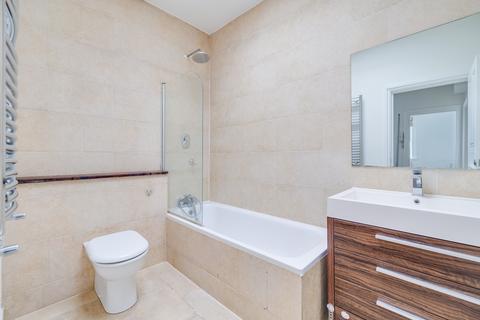 2 bedroom flat for sale, Parkville Road, Fulham, London