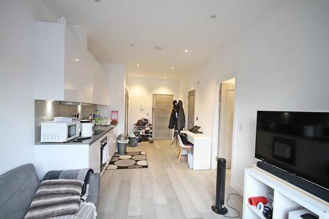 1 bedroom flat for sale, SLOUGH SL1