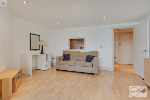 1 bedroom apartment to rent, Nova Building, Docklands E14