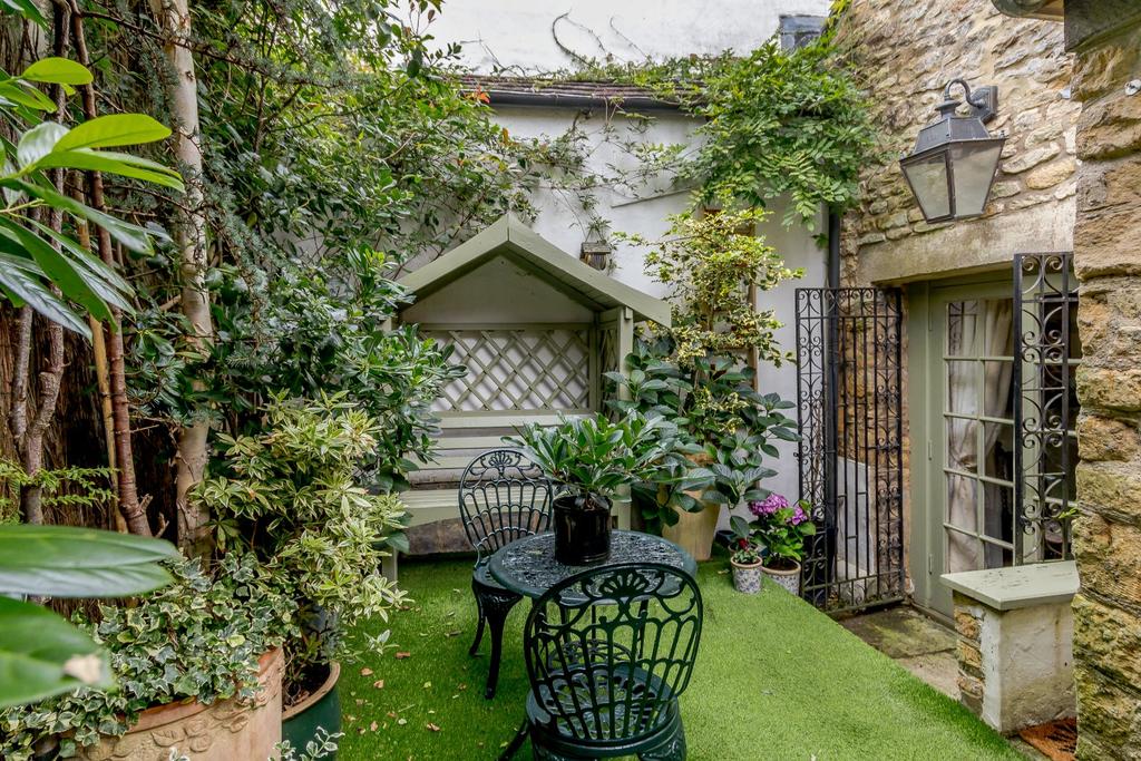Park Street, Stow on the Wold, Cheltenham, Gloucestershire 3 bed ...