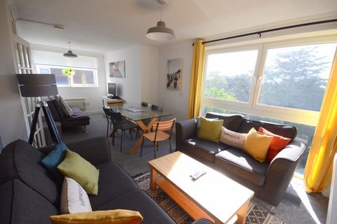 2 bedroom apartment to rent, Christchurch Road, Bournemouth BH1