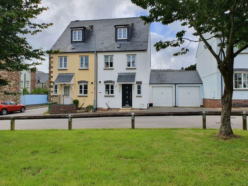 Kestell Parc, Bodmin 3 bed house £210,000