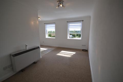 1 bedroom apartment to rent, Tattersalls Chase, Southminster