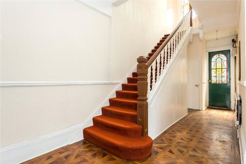 Oaklands, 28 Oakleigh Park North, London, N20 9AR