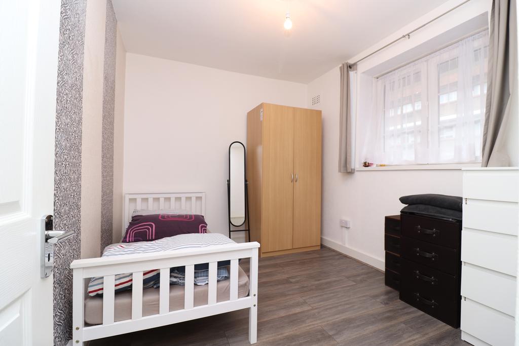 Find 3 Bedroom Flats To Rent In Bromleybybow Zoopla