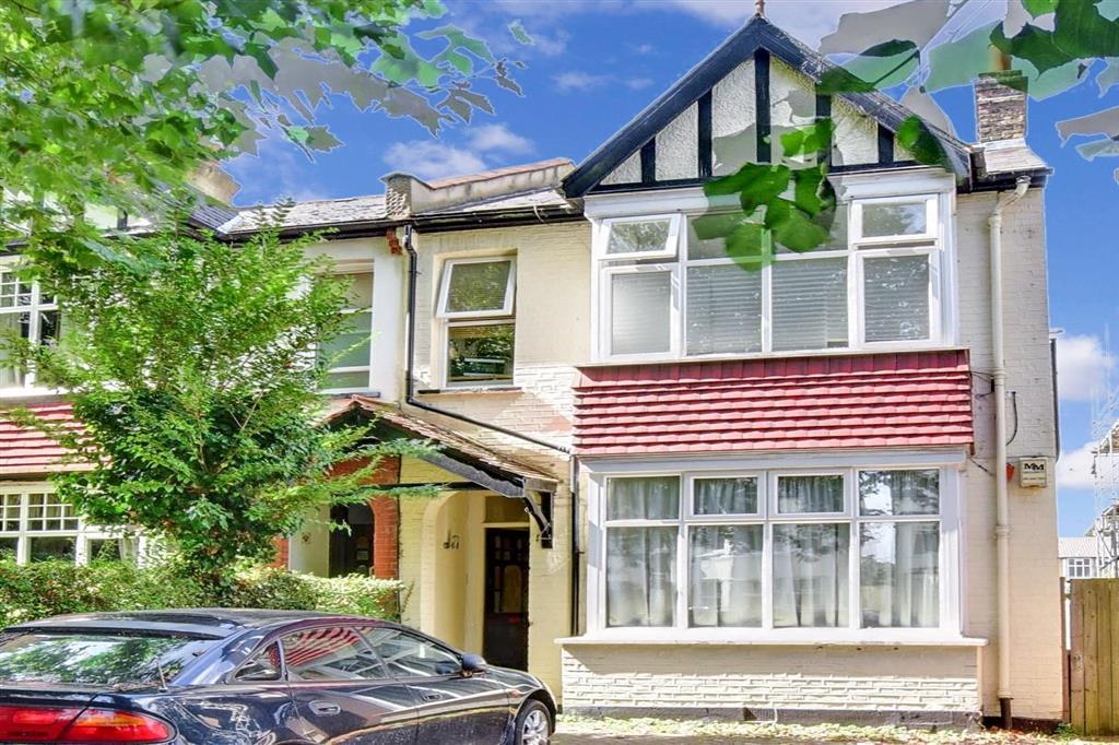 Sherwood Park Road, Sutton, Surrey 1 bed apartment £230,000