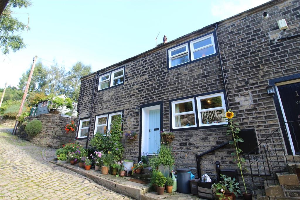 Church Hill, Luddenden, Halifax 3 bed semidetached house £269,950