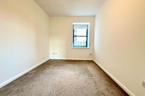 2 bedroom flat to rent, Duke Wynd, Dennistoun, Glasgow, G4