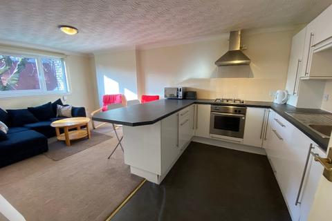 4 bedroom flat to rent, Westfield Road, Gorgie, Edinburgh, EH11