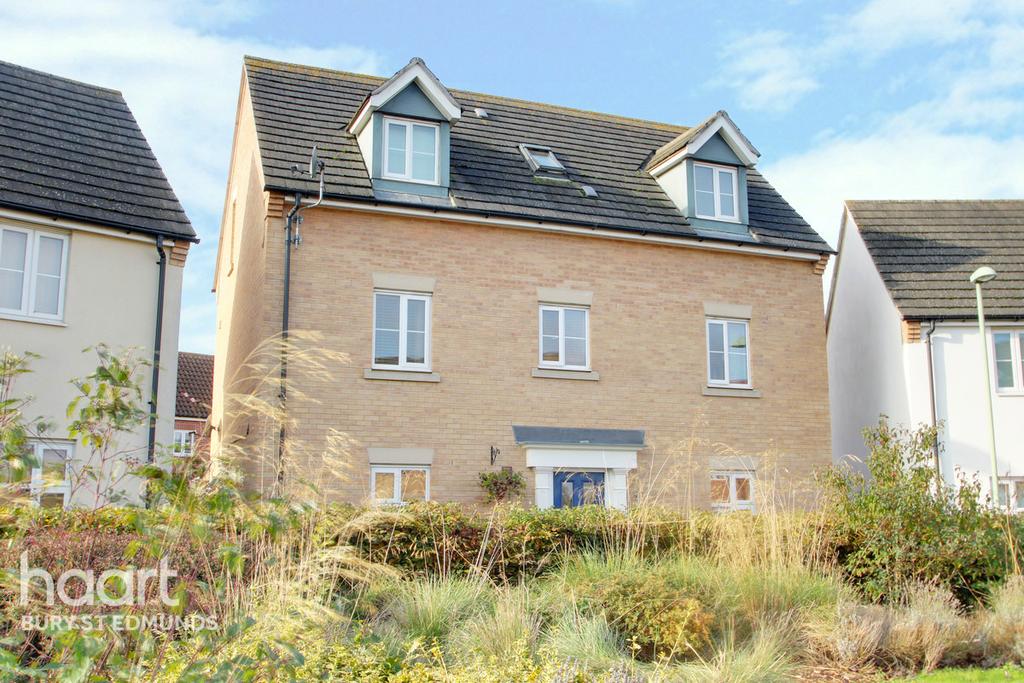 Sycamore Drive, Bury St Edmunds 4 bed detached house £475,000