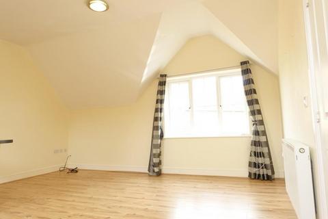 2 bedroom coach house to rent, Crawford, Milton Keynes MK4